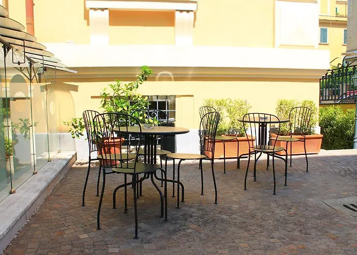 Torlonia 4*