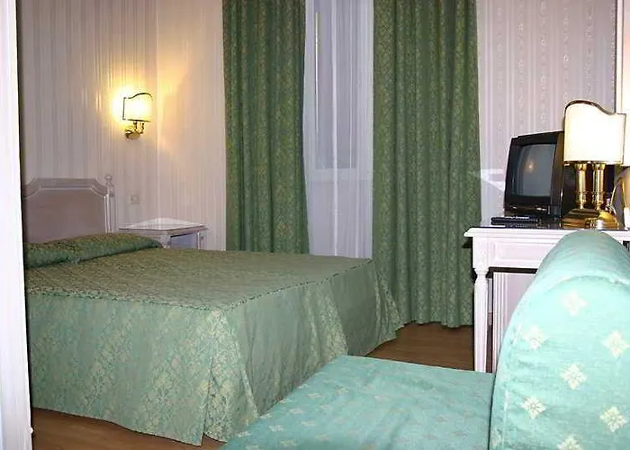 Отель Torlonia