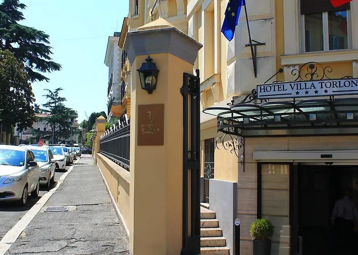 Torlonia 4*